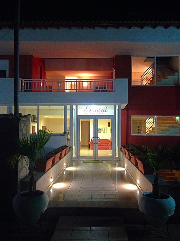Bonsai Apartments Μόλα Καλύβα Εξωτερικό φωτογραφία